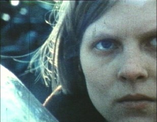 Cornelia Schleime:Unter weißen Tüchern (1983)